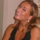 Come Indulge In A Hot And Steamy Massage Session With Me.